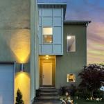 Walnut Park Apartment